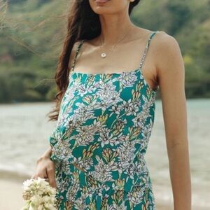 Ava Sky Fighting Eel Tank Naia Teal Tuberose S